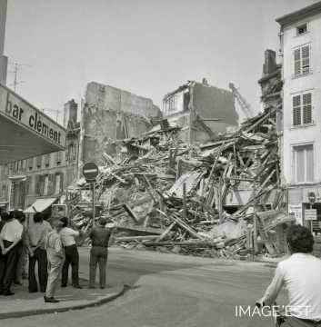Destruction d'un immeuble (Nancy)